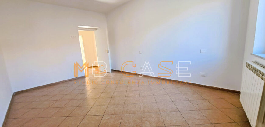 H1 Bilocale Ristrutturato in Vendita a Bastia