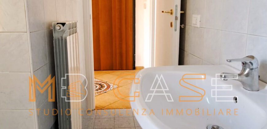 H1 Bilocale Ristrutturato in Vendita a Bastia