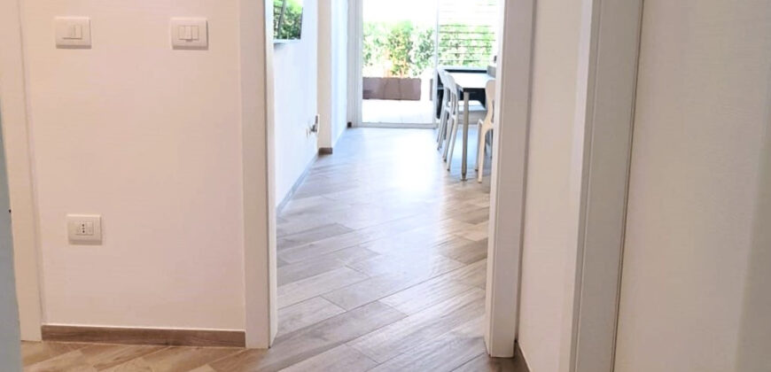 H1 Trilocale di Lusso Ammobiliato in Vendita a Borghetto Santo Spirito – Castello Borelli