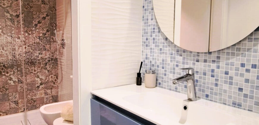 H1 Trilocale di Lusso Ammobiliato in Vendita a Borghetto Santo Spirito – Castello Borelli