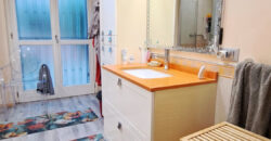 Splendido Appartamento con Terrazza e Box a Pietra Ligure, a Due Passi dal Mare