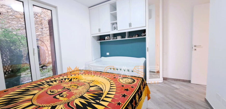 H1 Trilocale di Lusso Ammobiliato in Vendita a Borghetto Santo Spirito – Castello Borelli