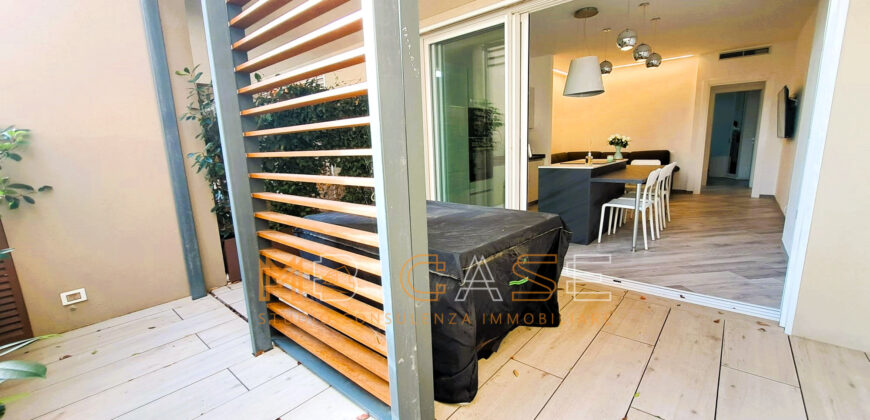 H1 Trilocale di Lusso Ammobiliato in Vendita a Borghetto Santo Spirito – Castello Borelli