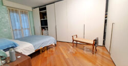 Splendido Appartamento con Terrazza e Box a Pietra Ligure, a Due Passi dal Mare