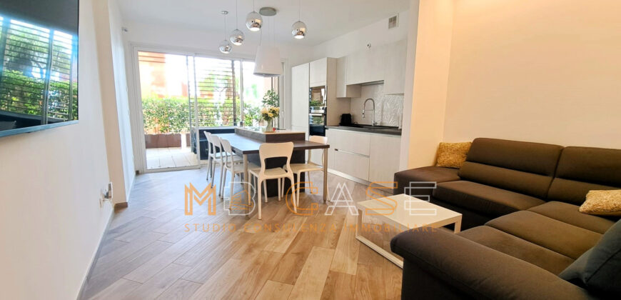 H1 Trilocale di Lusso Ammobiliato in Vendita a Borghetto Santo Spirito – Castello Borelli