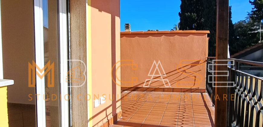 H1 Bilocale Ristrutturato in Vendita a Bastia