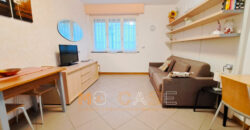 Splendido Appartamento con Terrazza e Box a Pietra Ligure, a Due Passi dal Mare