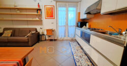 Splendido Appartamento con Terrazza e Box a Pietra Ligure, a Due Passi dal Mare