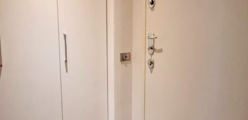 Splendido Appartamento con Terrazza e Box a Pietra Ligure, a Due Passi dal Mare