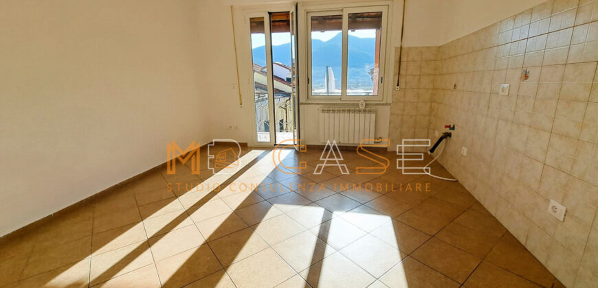 H1 Bilocale Ristrutturato in Vendita a Bastia