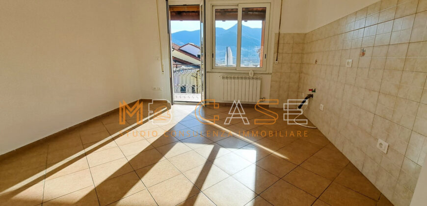 H1 Bilocale Ristrutturato in Vendita a Bastia