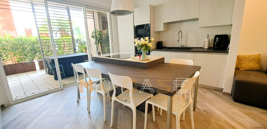 H1 Trilocale di Lusso Ammobiliato in Vendita a Borghetto Santo Spirito – Castello Borelli