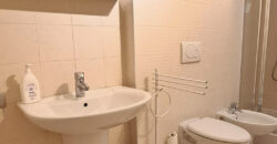 Splendido Appartamento con Terrazza e Box a Pietra Ligure, a Due Passi dal Mare