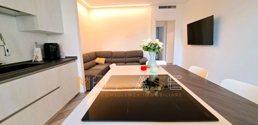 H1 Trilocale di Lusso Ammobiliato in Vendita a Borghetto Santo Spirito – Castello Borelli