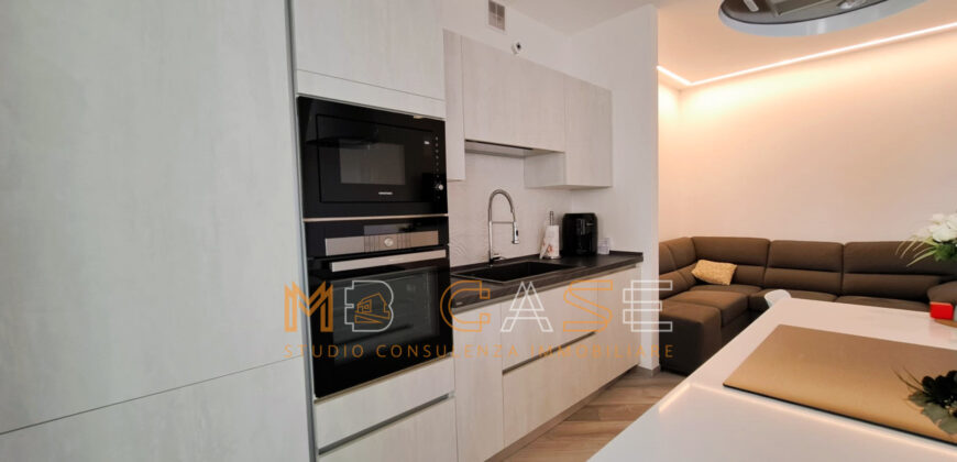 H1 Trilocale di Lusso Ammobiliato in Vendita a Borghetto Santo Spirito – Castello Borelli