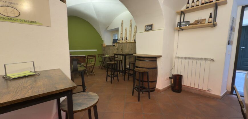 Esclusiva Birreria artigianale in vendita ad Albenga