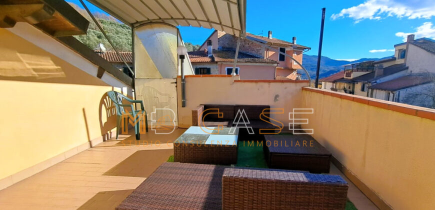 GARLENDA – TRILOCALE LUMINOSO CON TERRAZZA