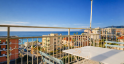 Splendido Bilocale a 30 mt dal Mare con Vista Mozzafiato