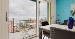 Splendido Bilocale a 30 mt dal Mare con Vista Mozzafiato