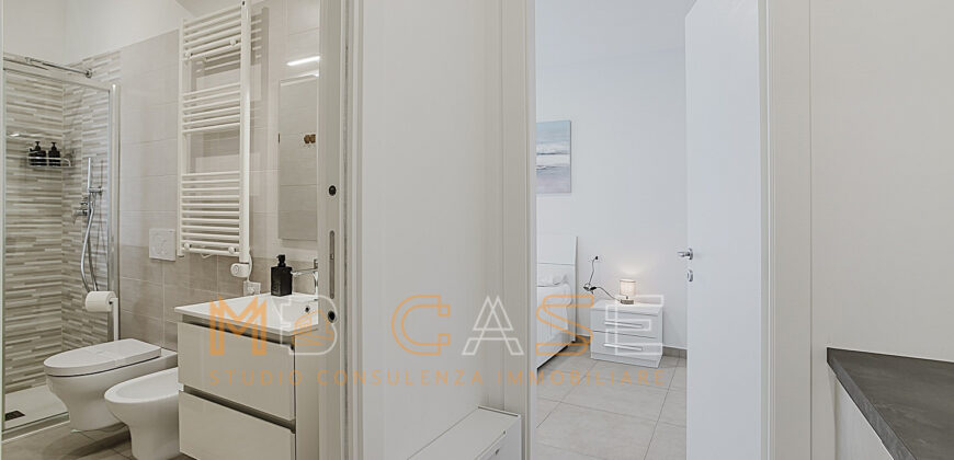 Splendido Bilocale con Vista Mare – Ristrutturato e Arredato