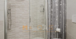 Splendido Appartamento Bilocale all’Ultimo Piano con Vista Mare