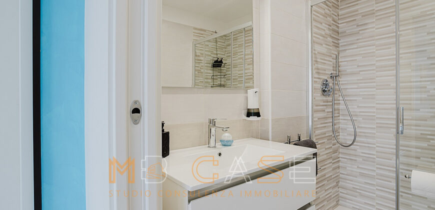 Splendido Bilocale a 30 mt dal Mare con Vista Mozzafiato