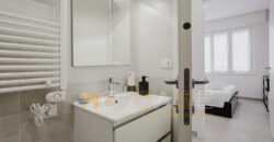 Splendido Appartamento Bilocale all’Ultimo Piano con Vista Mare