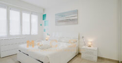 Splendido Bilocale con Vista Mare – Ristrutturato e Arredato