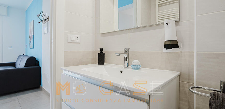 Splendido Bilocale a 30 mt dal Mare con Vista Mozzafiato