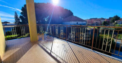 Appartamento luminoso di 100 mq con terrazza e posto auto – Ideale per famiglie