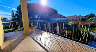 Appartamento luminoso di 100 mq con terrazza e posto auto – Ideale per famiglie