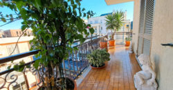 Ampio appartamento con tripla esposizione e box