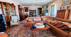 Ampio appartamento con tripla esposizione e box