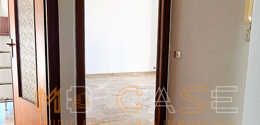 Appartamento luminoso di 100 mq con terrazza e posto auto – Ideale per famiglie