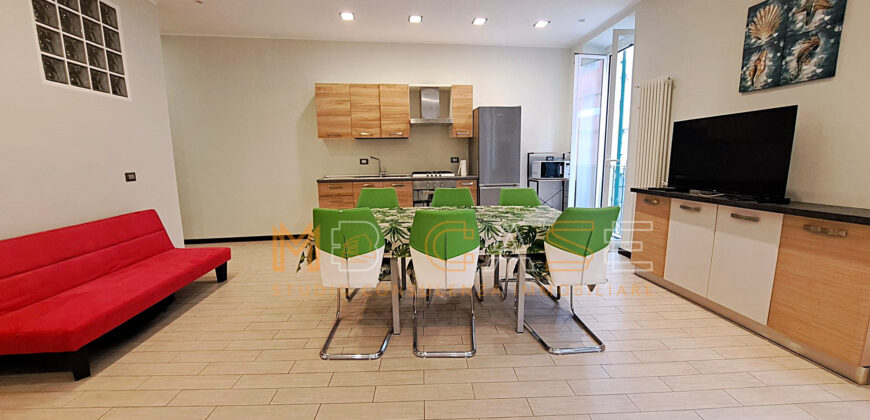 Comodissimo Trilocale Ristrutturato a Due Passi dal Mare