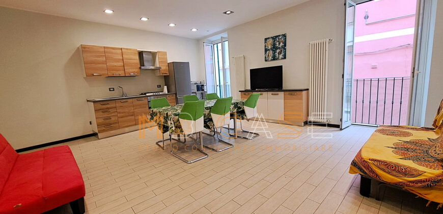 Comodissimo Trilocale Ristrutturato a Due Passi dal Mare