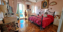 Ampio appartamento con tripla esposizione e box