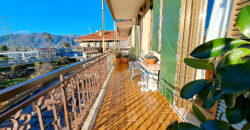 Ampio appartamento con tripla esposizione e box