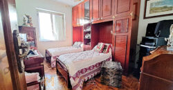 Ampio appartamento con tripla esposizione e box