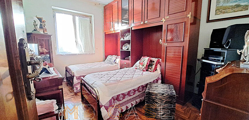 Ampio appartamento con tripla esposizione e box