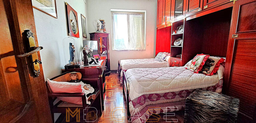 Ampio appartamento con tripla esposizione e box