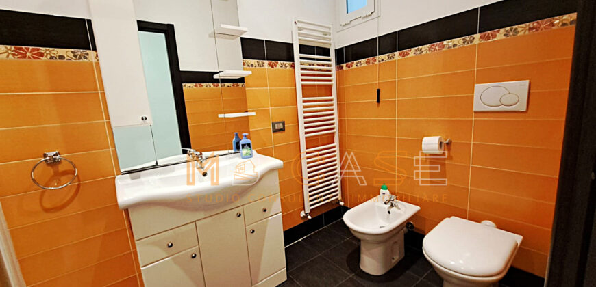 Comodissimo Trilocale Ristrutturato a Due Passi dal Mare