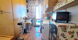 Ampio appartamento con tripla esposizione e box