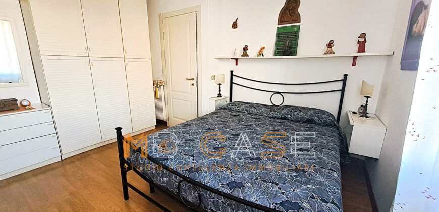 Bilocale Angolare Arredato a 400 metri dal Mare – Albenga