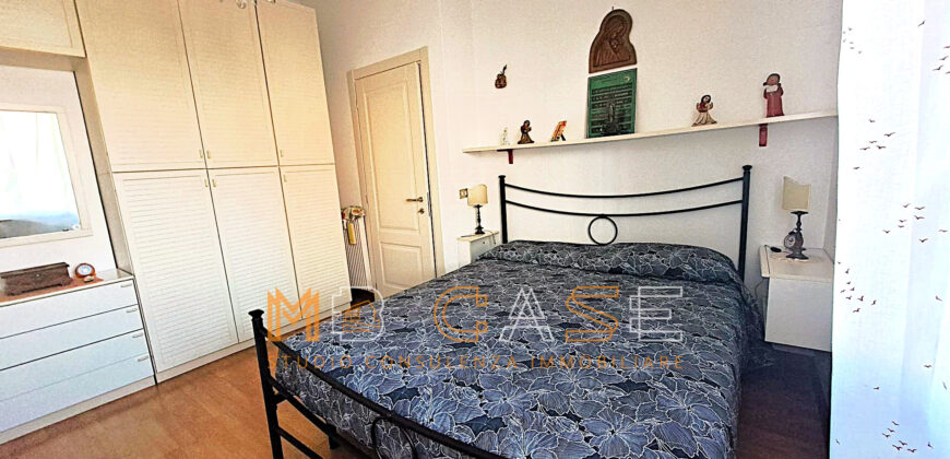 Bilocale Angolare Arredato a 400 metri dal Mare – Albenga