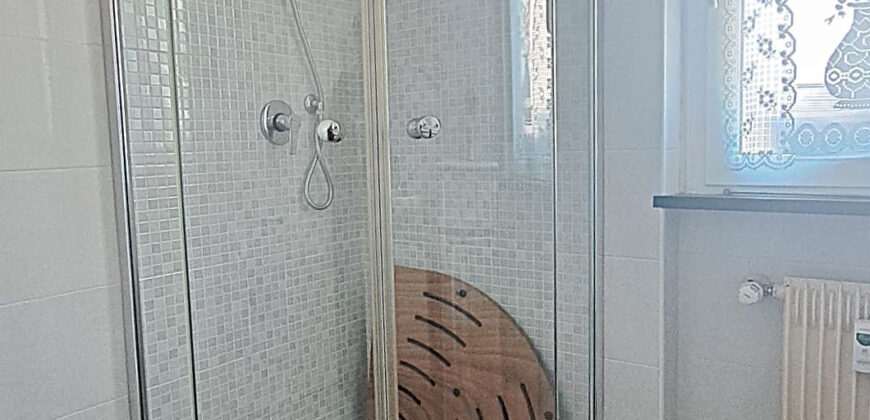 Bilocale Angolare Arredato a 400 metri dal Mare – Albenga