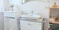 Bilocale Angolare Arredato a 400 metri dal Mare – Albenga