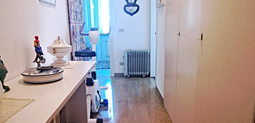 Bilocale Angolare Arredato a 400 metri dal Mare – Albenga