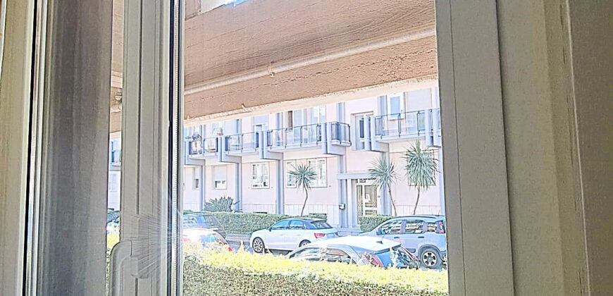 Bilocale Angolare Arredato a 400 metri dal Mare – Albenga