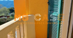 Soleggiatissima Villa a schiera in vendita a Albenga